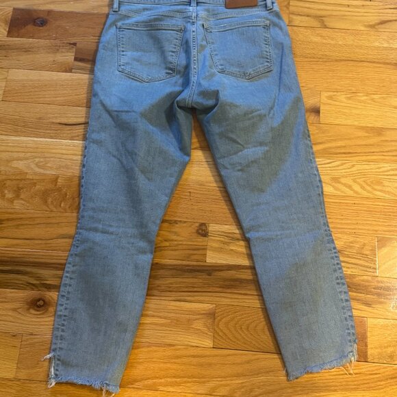 Lucky Brand Ava Jeans Women's Size 8/29A Mid Rise Crop Blue Denim Distressed - Picture 5 of 8